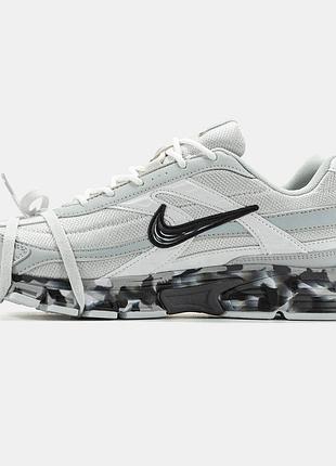 Nike initiator 10
