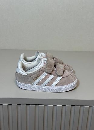Кросівки adidas gazelle   •розмір 21(13 см)