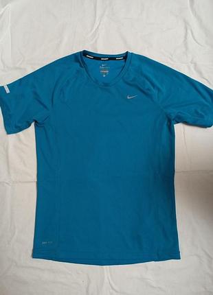 Футболка nike dri-fit, розмір s
