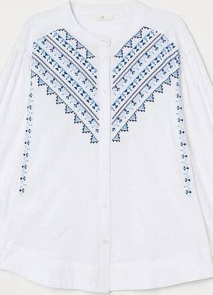 Рубашка с вышивкой