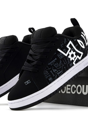 Кроссовки shoes