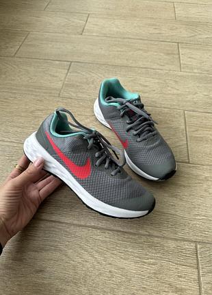 Кросівки nike revolution 6 35 розмір