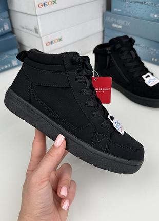 Теплые классические кроссовки / мидтопы skechers smooth
