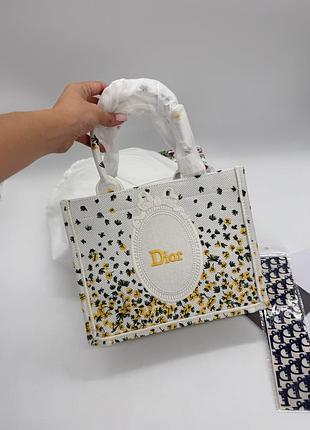 Dior book tote floral embroidery