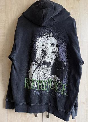 Мужская черная худи свитшорт beetlejuice размер м ширина 55см длина 70см длина рукава 57см