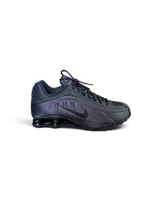 Кросівки nike shox r4 total black, розмір 45(29 см). оригінал
