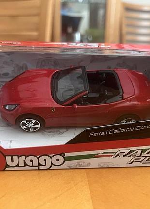 Модель bburago ferrari california (convertible) 1:43 race + play (пошкоджена коробка)