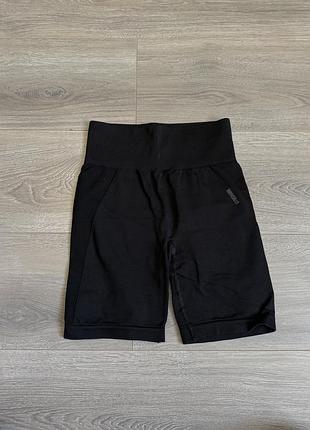 Влисипедки gymshark