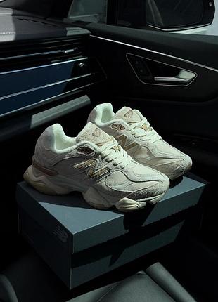 Женские кроссовки утепленные new balance