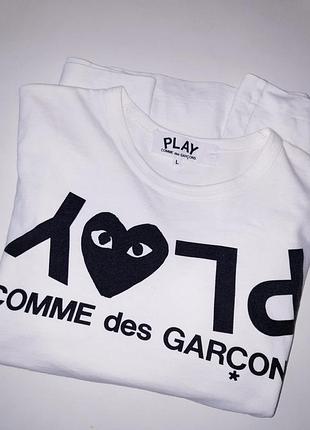 Базовая белая футболка с логотипом comme des garcons