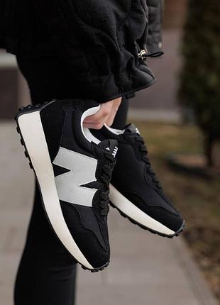 New balance 327 black white