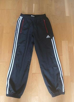 Спортивные штаны adidas