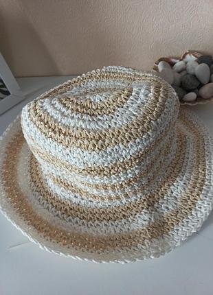Шляпа пляжная женская.