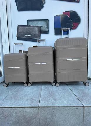 Ударостойкий полипропиленовый чемодан superbags набор 3/1.