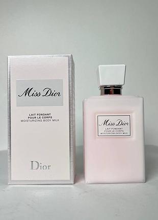 Молочко для тела с ароматом розы dior miss dior moisturizing body milk, 200 мл
