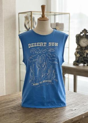 Стильна майка "desert sun" (бавовна) , яскрава та комфортна майка насиченого синього кольору із стильним тематичним принтом.