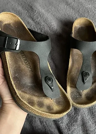 Женские тапочки birkenstock.p. 39. хороший стан!!!