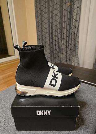 Фірмове взуття dkny 36