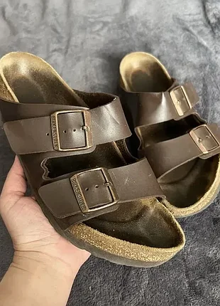 Женские тапочки birkenstock.p. 39. хороший стан!!!