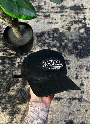Кепка von dutch