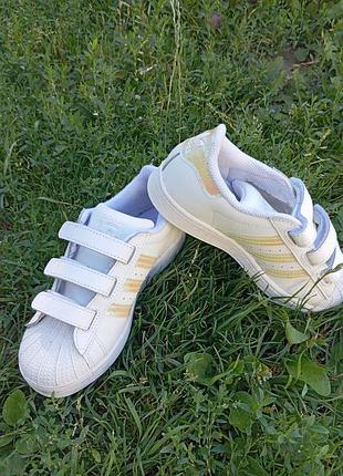 Детские кроссовки adidas superstar