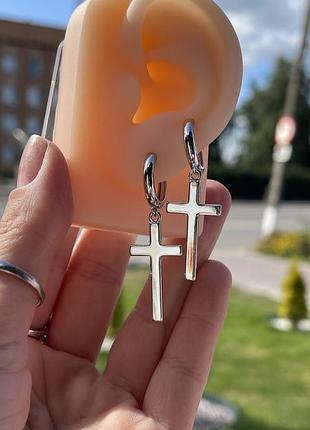 Срібні сережки хрестики