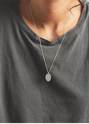 Цепочка с овальным кулоном orazio chokers