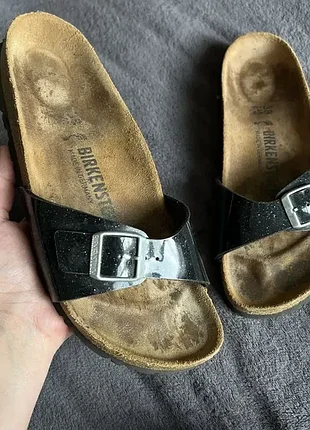 Женские тапочки birkenstock.p. 38. хороший стан!!!