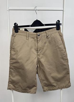 Шорти volcom