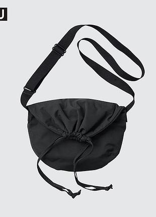 Сумка через плече uniqlo u drawstring shoulder bag, оригінал, унісекс