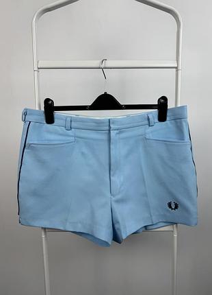 Вінтажні шорти fred perry