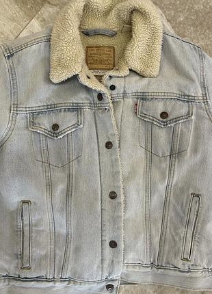 Levi’s куртка