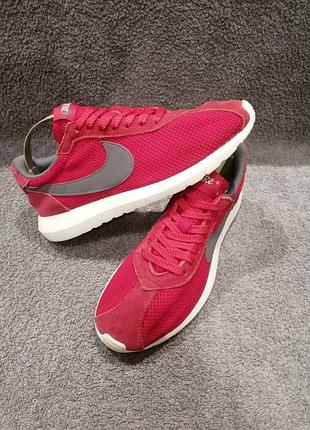 Женские кроссовки nike размер 40