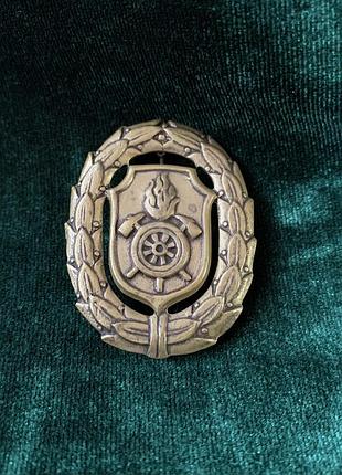 Вінтажний німецький нагрудний знак пожежної служби німеччина