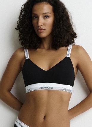 Бюстгальтер calvin klein