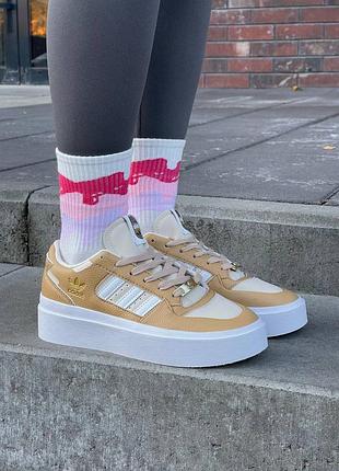 Кросівки жіночі adidas forum bonega beige