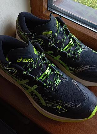 Чоловічі трейлові кросівки asics fuji lite 5 оригінал стан ідеальний р.48