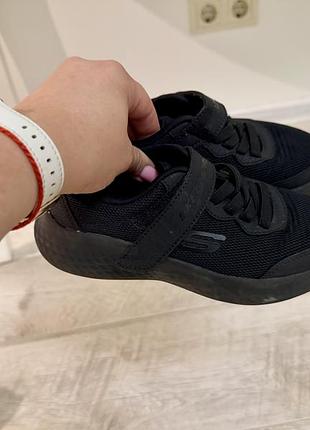 Кросівки skechers 32 р
