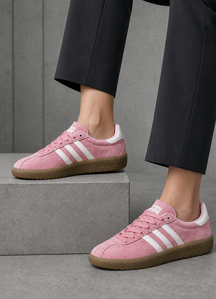 Жіночі кросівки adidas bermuda pink рожеві