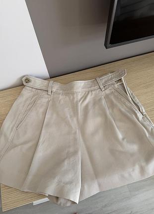 Шорти zara бежеві, розмір s