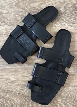Шкіряні шльопанці mango 37 р