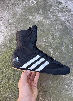 Вінтажні рідкісні чорно білі кросівки боксерки adidas у смужку з пласкою підошвою