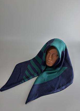 Вінтажний шовковий хуст 100% silk (aeg), розмір 86х88 см