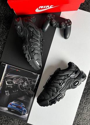 Чоловічі кросівки nike air max plus tn lace toggle dark grey black