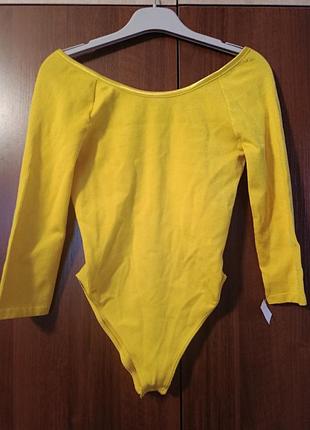 Боді  жовтого лимон🍋в рубчик від австрійського бренду wolford стан ідеальний але є пятна вони виходять заді