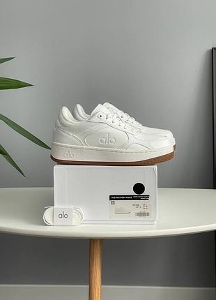 Кросівки жіночі alo recovery mode sneaker natural white gum