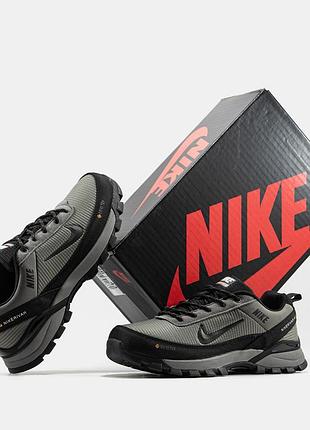 Nike rivah 5