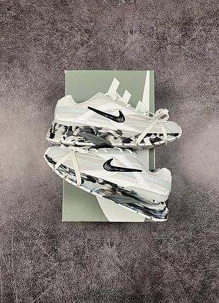 Nike initiator custom grey