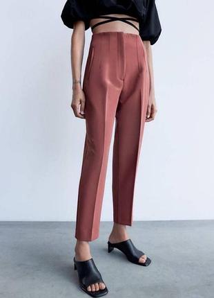 Стильні штани з високою посадкою zara