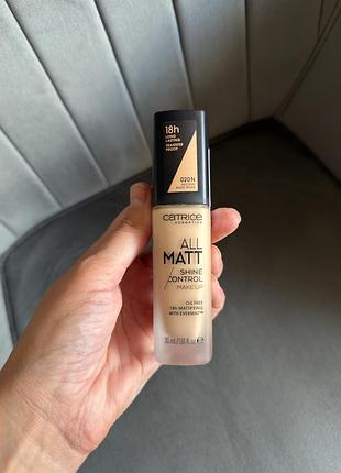 Тональний catrice all matte 020n